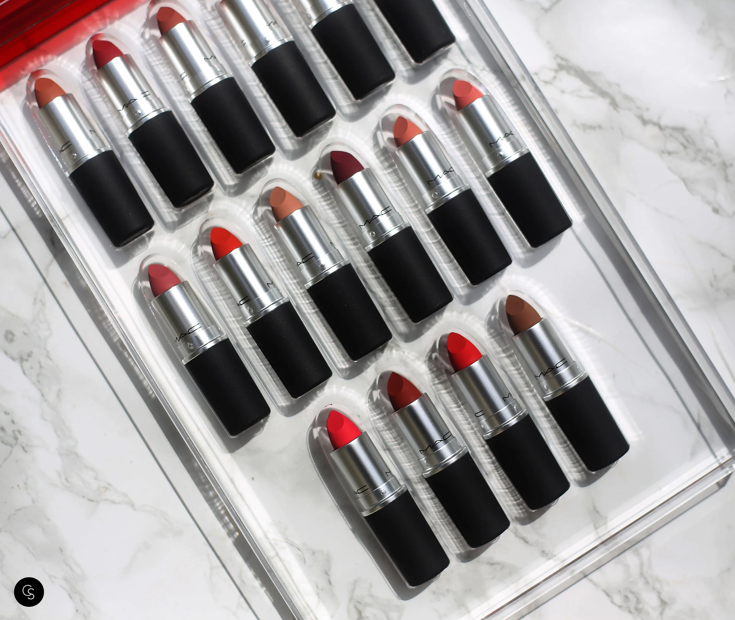 Powder Kiss Lipstick - MAC Cosmetics — Cocoa Swatches